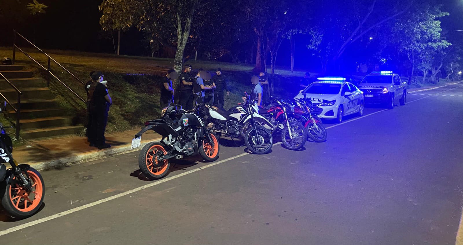 Tres jóvenes detenidos por maniobras peligrosas y picadas en la Costanera de Eldorado 3